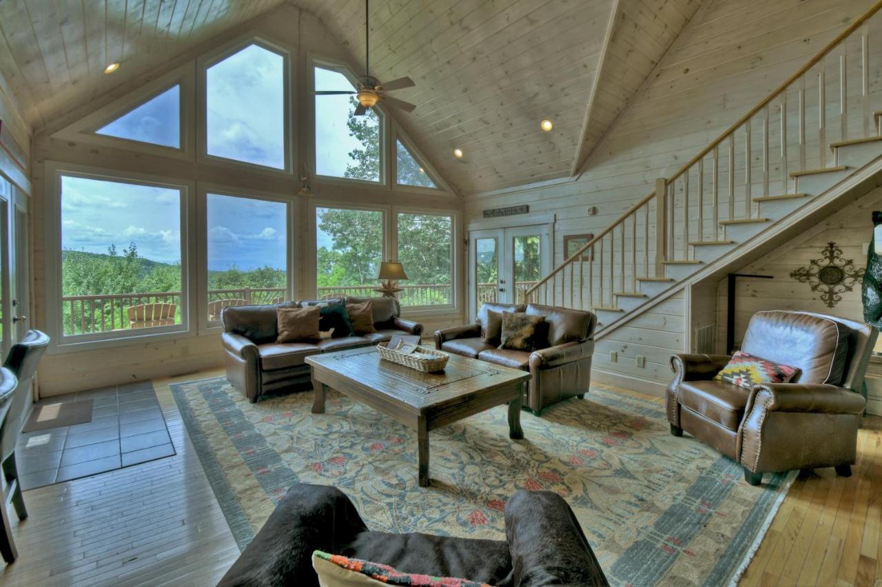 Champagne Chalet - Cuddleup Villa Morganton ภายนอก รูปภาพ