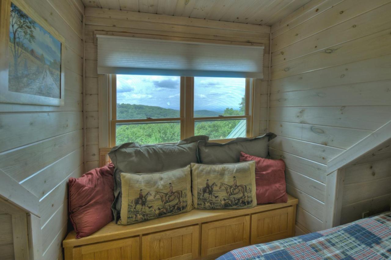 Champagne Chalet - Cuddleup Villa Morganton ภายนอก รูปภาพ