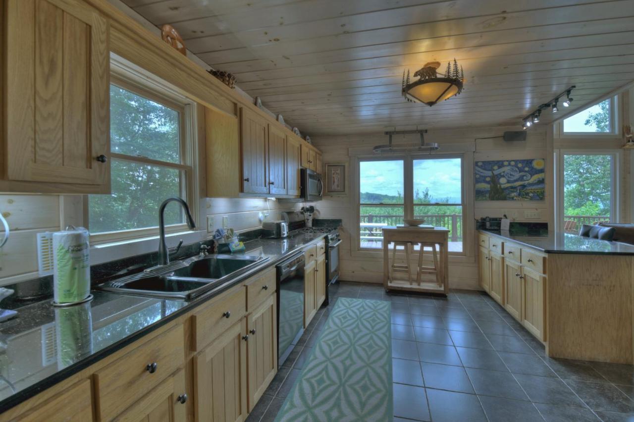 Champagne Chalet - Cuddleup Villa Morganton ภายนอก รูปภาพ